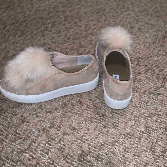 Steve Madden Gills Size 7 - Picture 3 of 3